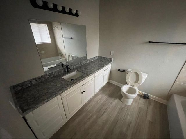 5229 Rue Street, Houston, TX 77033