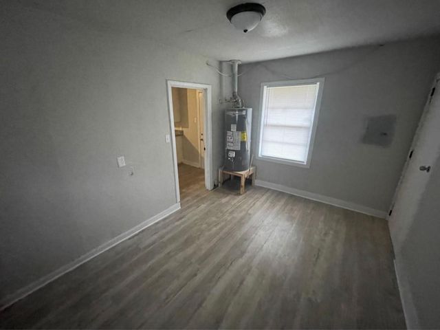 5229 Rue Street, Houston, TX 77033
