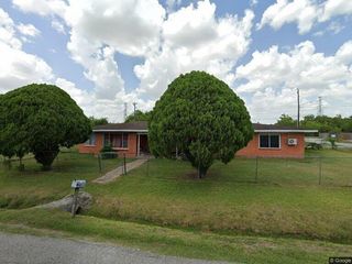 5229 Rue Street, Houston, TX 77033