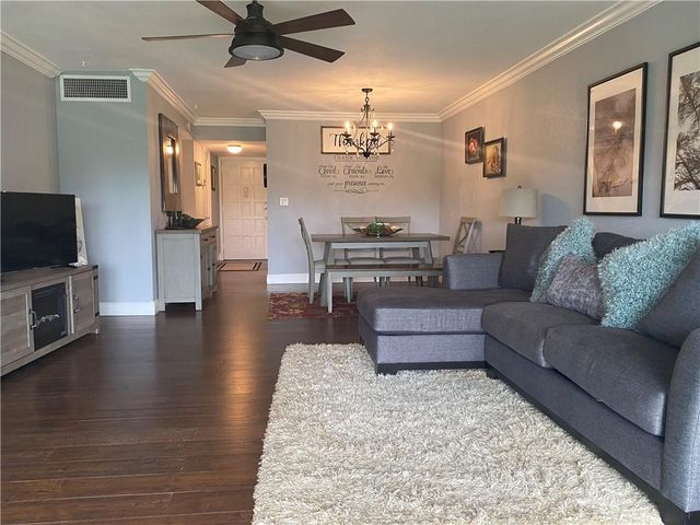 4387 Trevi Ct 305, Lake Worth, FL 33467