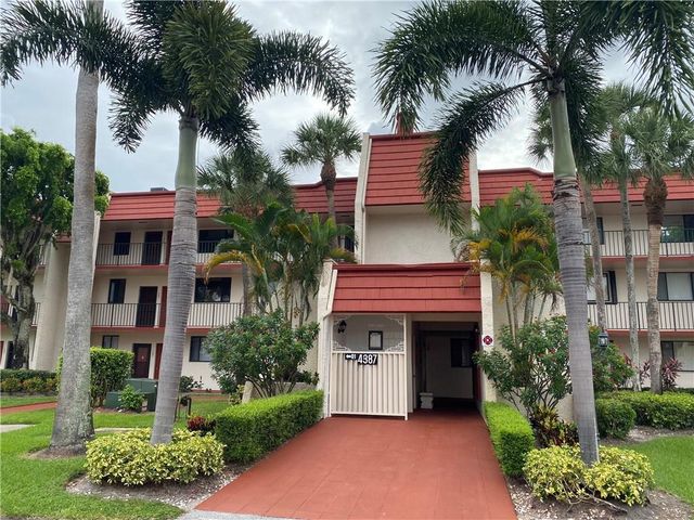 4387 Trevi Ct 305, Lake Worth, FL 33467