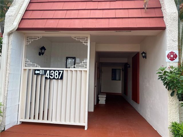 4387 Trevi Ct 305, Lake Worth, FL 33467