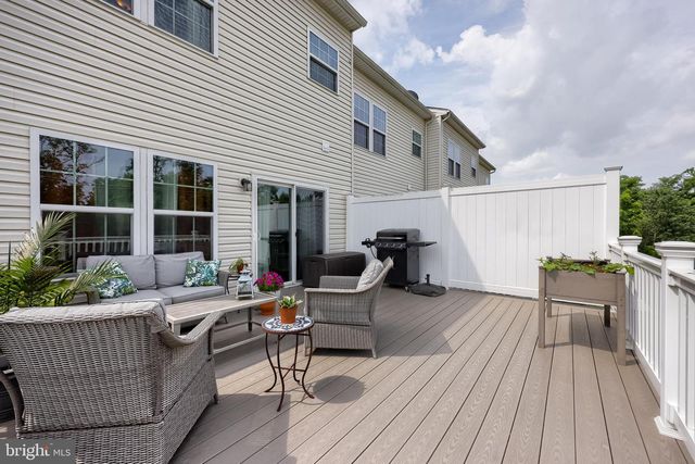1277 RANNOCH LN, York, PA 17403