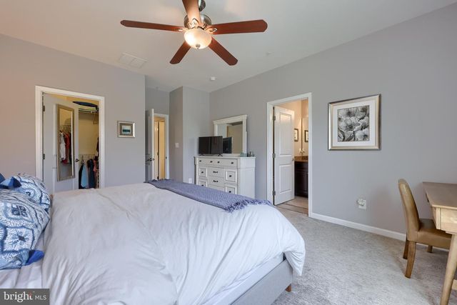 1277 RANNOCH LN, York, PA 17403