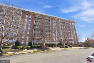 5250 VALLEY FORGE DR #108, Alexandria, VA 22304