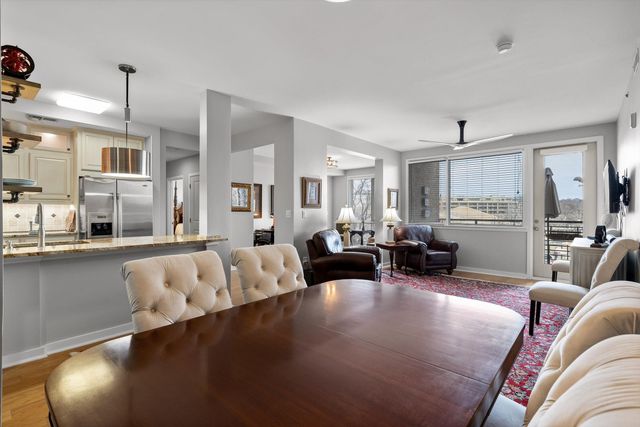 200 Manufacturers Road Apt 203, Chattanooga, TN 37405