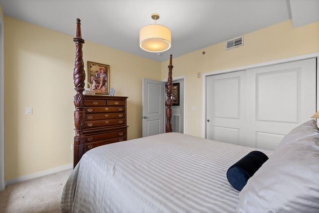 200 Manufacturers Road Apt 203, Chattanooga, TN 37405