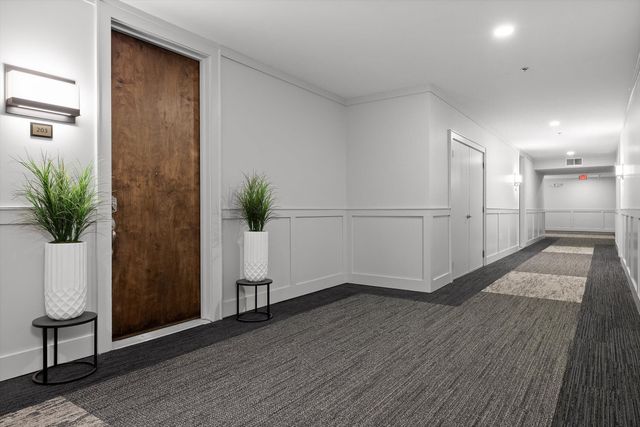 200 Manufacturers Road Apt 203, Chattanooga, TN 37405