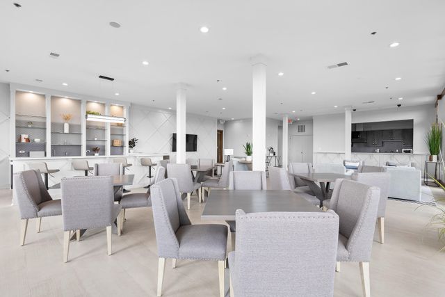 200 Manufacturers Road Apt 203, Chattanooga, TN 37405