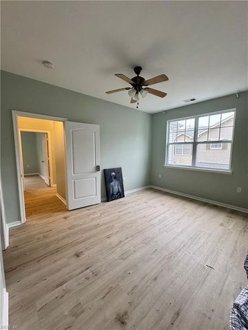 1307 Emsworth DR, Chesapeake, VA 23320