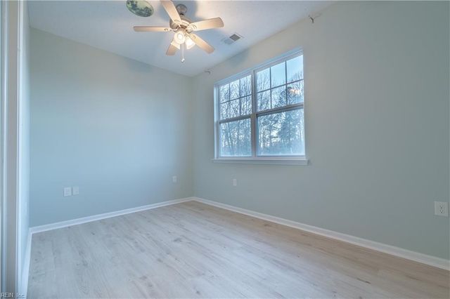 1307 Emsworth DR, Chesapeake, VA 23320