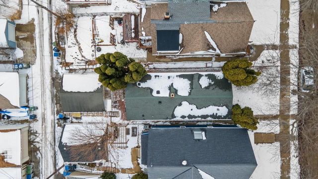 2917 S Wentworth AVENUE, Milwaukee, WI 53207