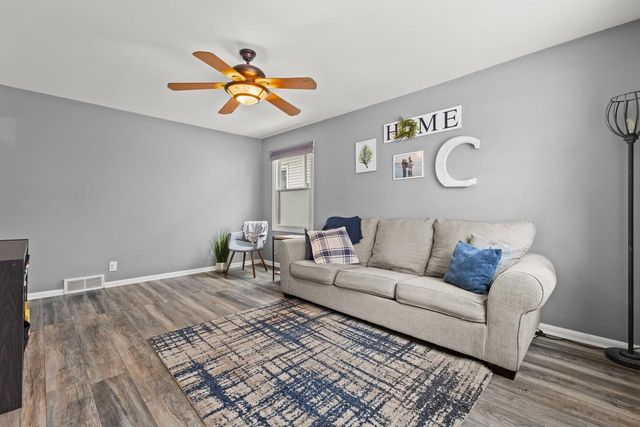 2917 S Wentworth AVENUE, Milwaukee, WI 53207