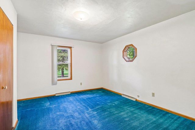 W5440 Halverson Drive, Poynette, WI 53955