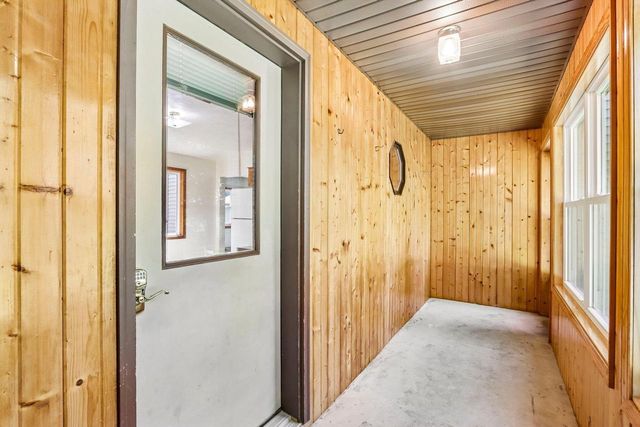 W5440 Halverson Drive, Poynette, WI 53955