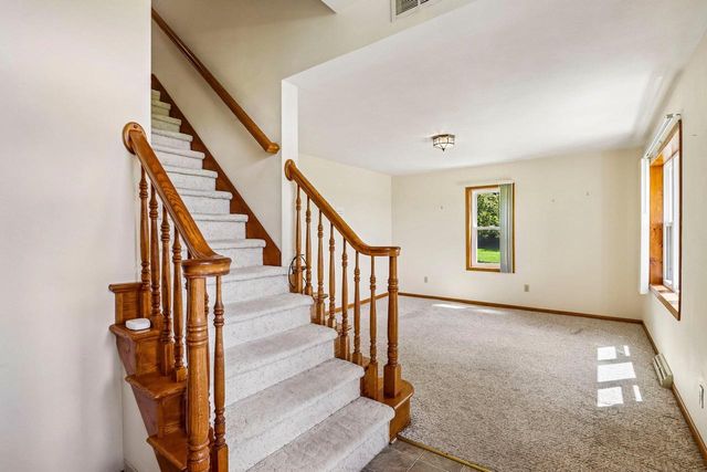 W5440 Halverson Drive, Poynette, WI 53955
