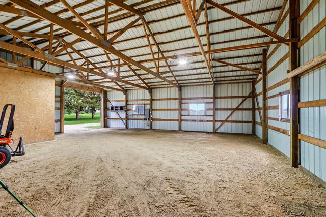 W5440 Halverson Drive, Poynette, WI 53955