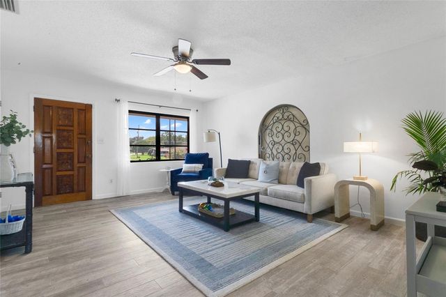 5301 BRERETON AVENUE, Orlando, FL 32839
