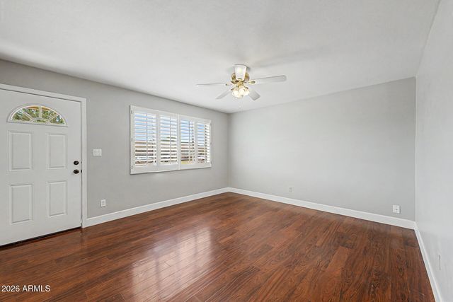 1114 E RUTH Avenue, Phoenix, AZ 85020