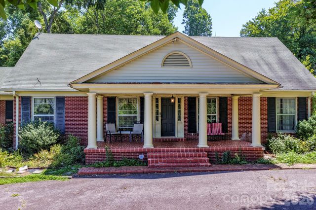 571 Piedmont Road, Rutherfordton, NC 28139