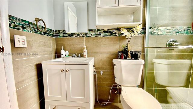 6810 NW 28th Street, Sunrise, FL 33313