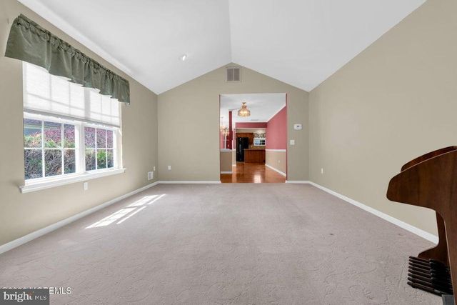 2621 MEADOW LAKE DR, Toms River, NJ 08755