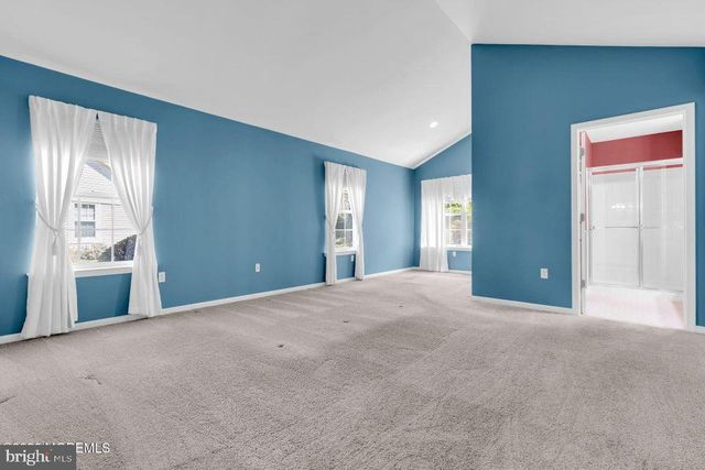 2621 MEADOW LAKE DR, Toms River, NJ 08755