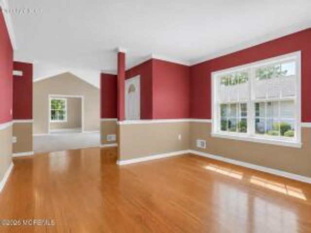 2621 MEADOW LAKE DR, Toms River, NJ 08755