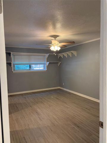 11540 Chimney Rock Road 124, Houston, TX 77035