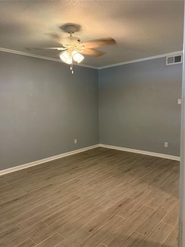 11540 Chimney Rock Road 124, Houston, TX 77035
