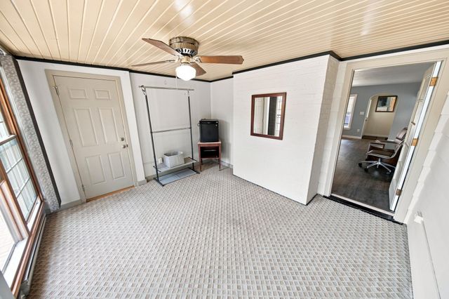 432 16th Ave SW, Rochester, MN 55902
