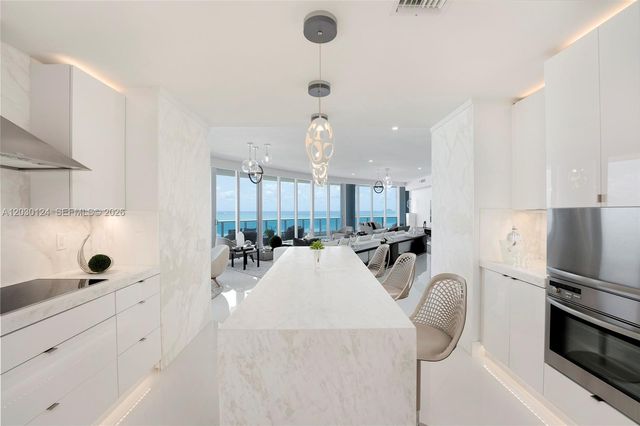 5959 Collins Ave 807, Miami Beach, FL 33140