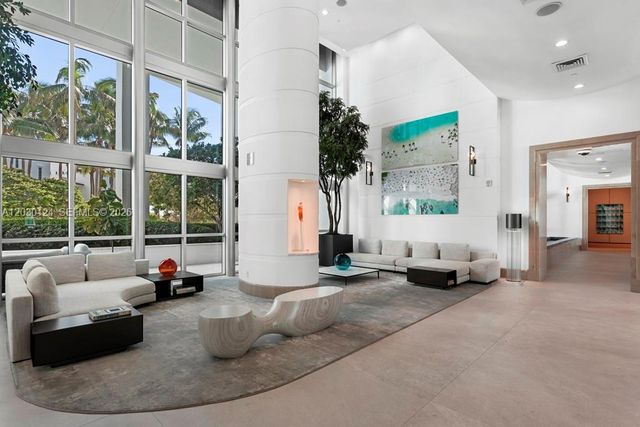 5959 Collins Ave 807, Miami Beach, FL 33140