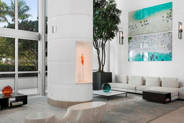 5959 Collins Ave 807, Miami Beach, FL 33140