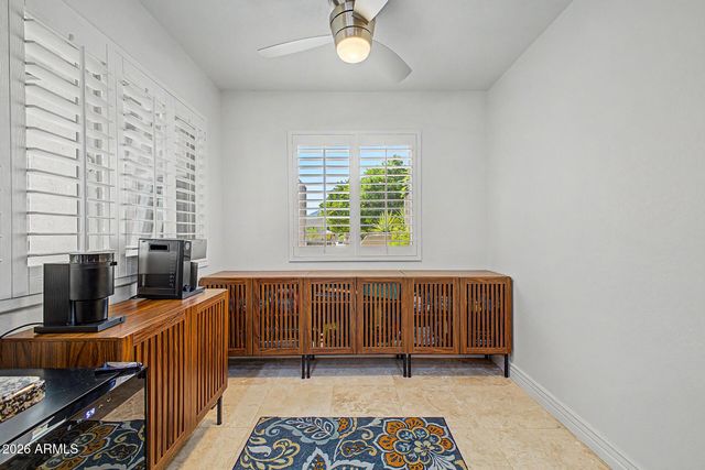 5629 N 78TH Way, Scottsdale, AZ 85250