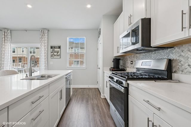 10607 Paige Circle, Orland Park, IL 60462