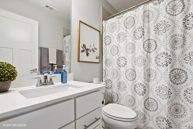 10607 Paige Circle, Orland Park, IL 60462