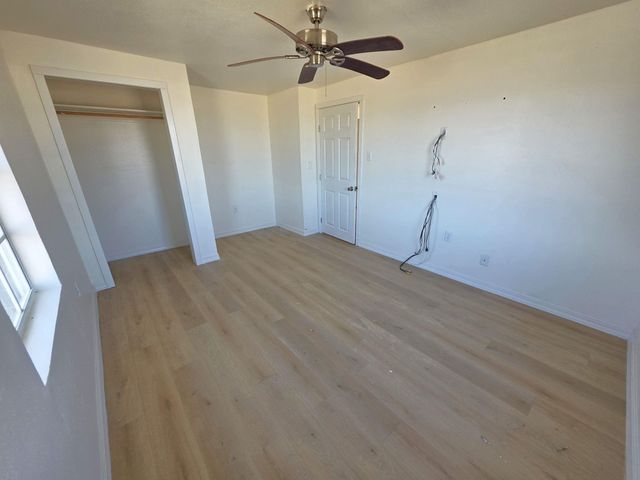 405 Blue Water Boulevard, Sargent, TX 77414