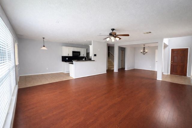 10827 Windfern Lakes Street, Houston, TX 77064