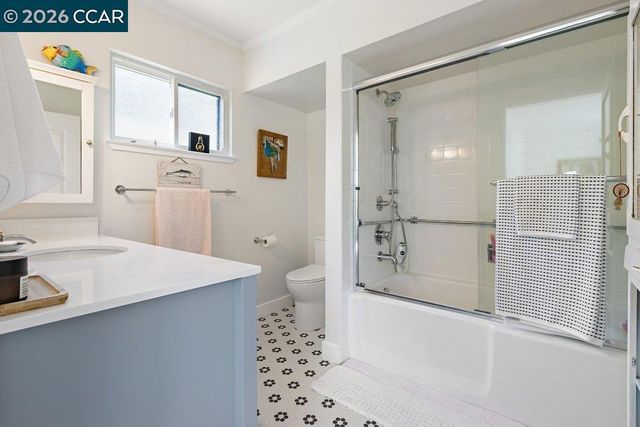 2001 Golden Rain Road 4, Walnut Creek, CA 94595