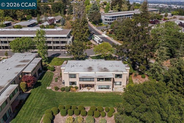 2001 Golden Rain Road 4, Walnut Creek, CA 94595