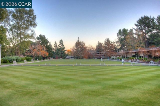 2001 Golden Rain Road 4, Walnut Creek, CA 94595