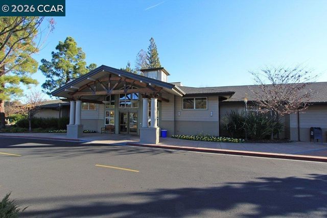 2001 Golden Rain Road 4, Walnut Creek, CA 94595