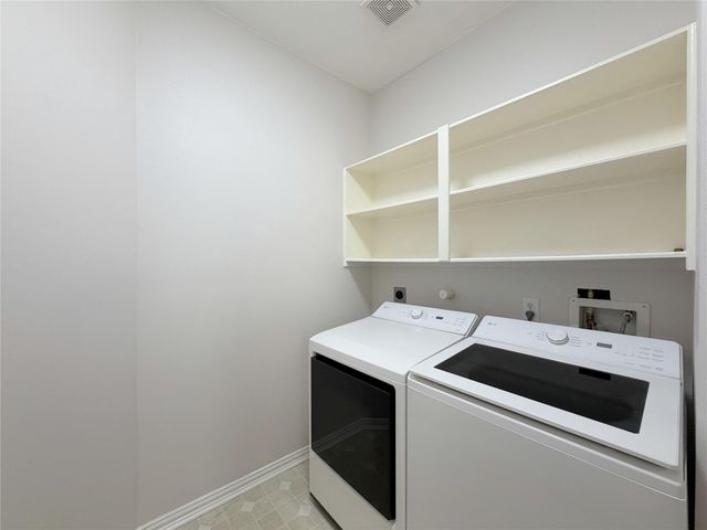 3822 Shady Harbor Drive, Houston, TX 77082