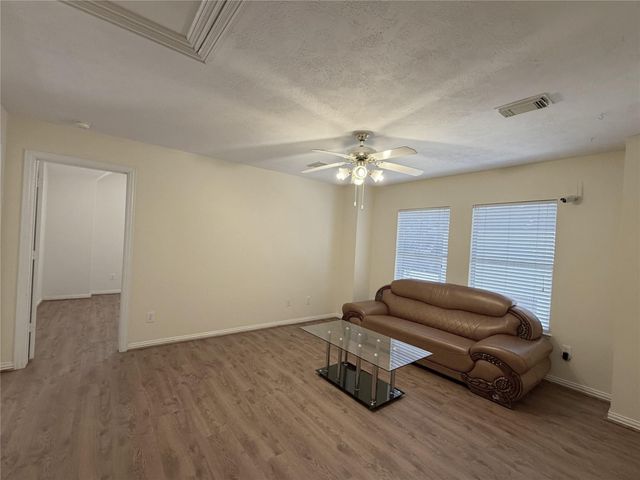 3822 Shady Harbor Drive, Houston, TX 77082