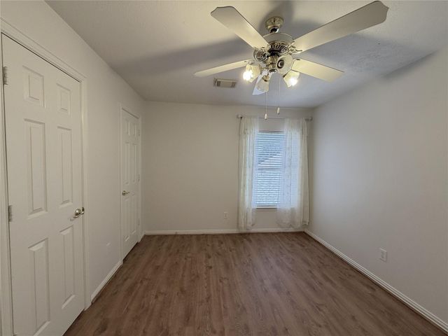 3822 Shady Harbor Drive, Houston, TX 77082