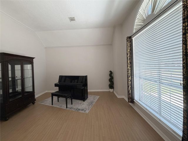 3822 Shady Harbor Drive, Houston, TX 77082