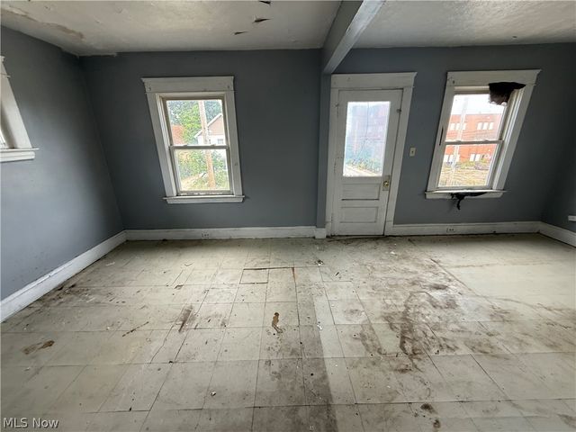 2771 E 118th Street, Cleveland, OH 44120