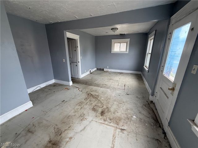 2771 E 118th Street, Cleveland, OH 44120