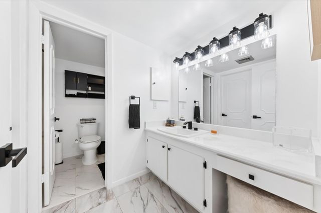 3589 S Ocean Boulevard 403, South Palm Beach, FL 33480